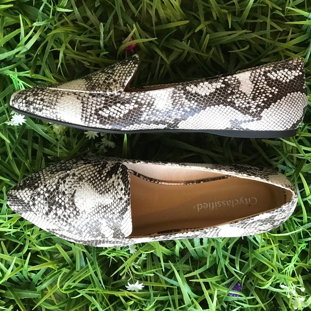 1 Left! Python Snake Pointed Comfort Flat Loafer - Picture 4 of 8